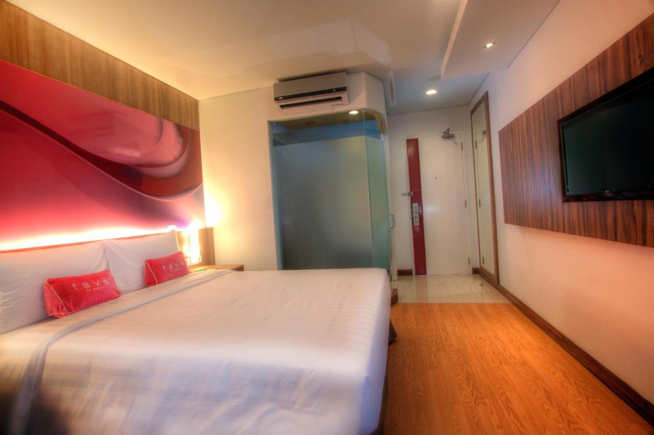 Favehotel Ltc Glodok Jakarta Buitenkant foto