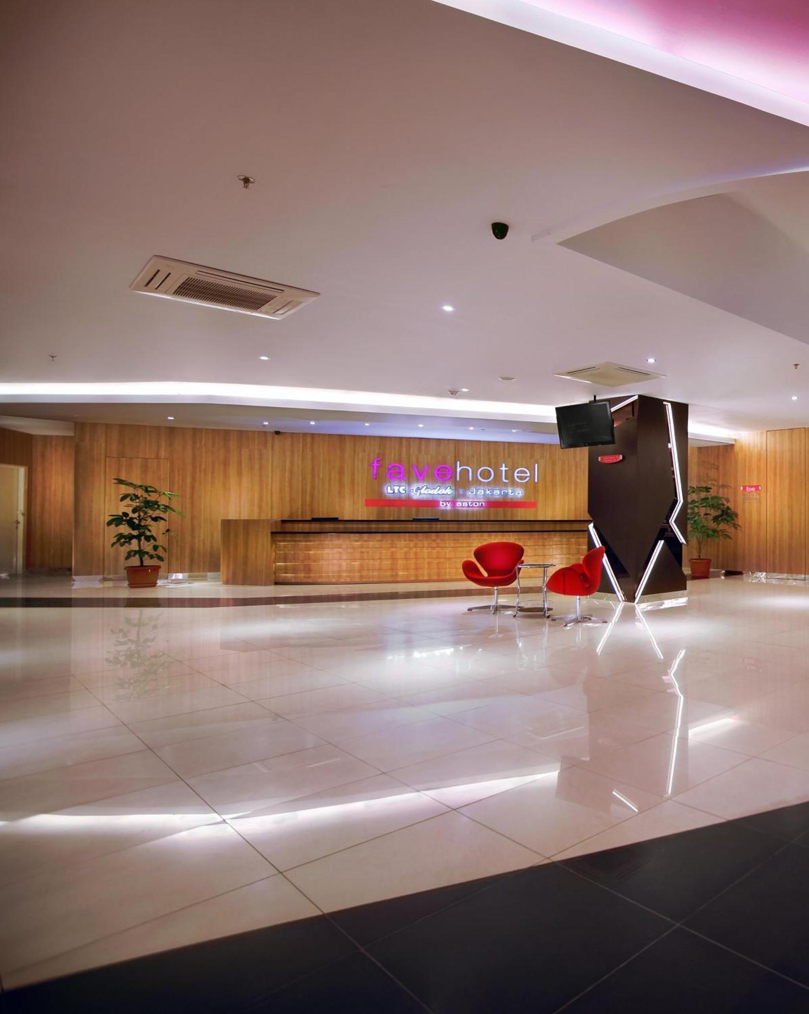 Favehotel Ltc Glodok Jakarta Buitenkant foto