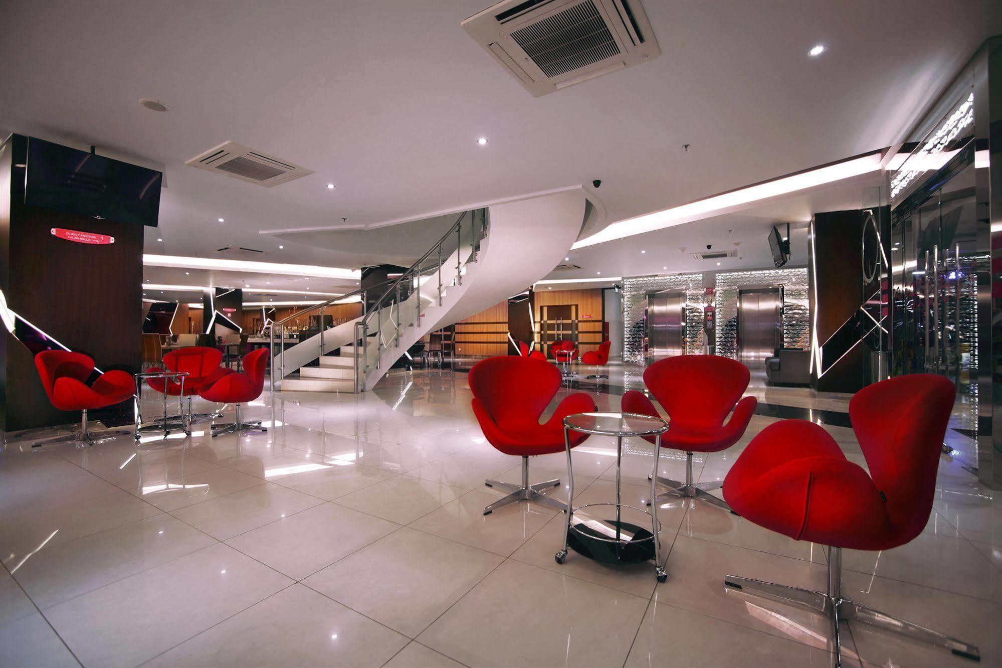 Favehotel Ltc Glodok Jakarta Buitenkant foto