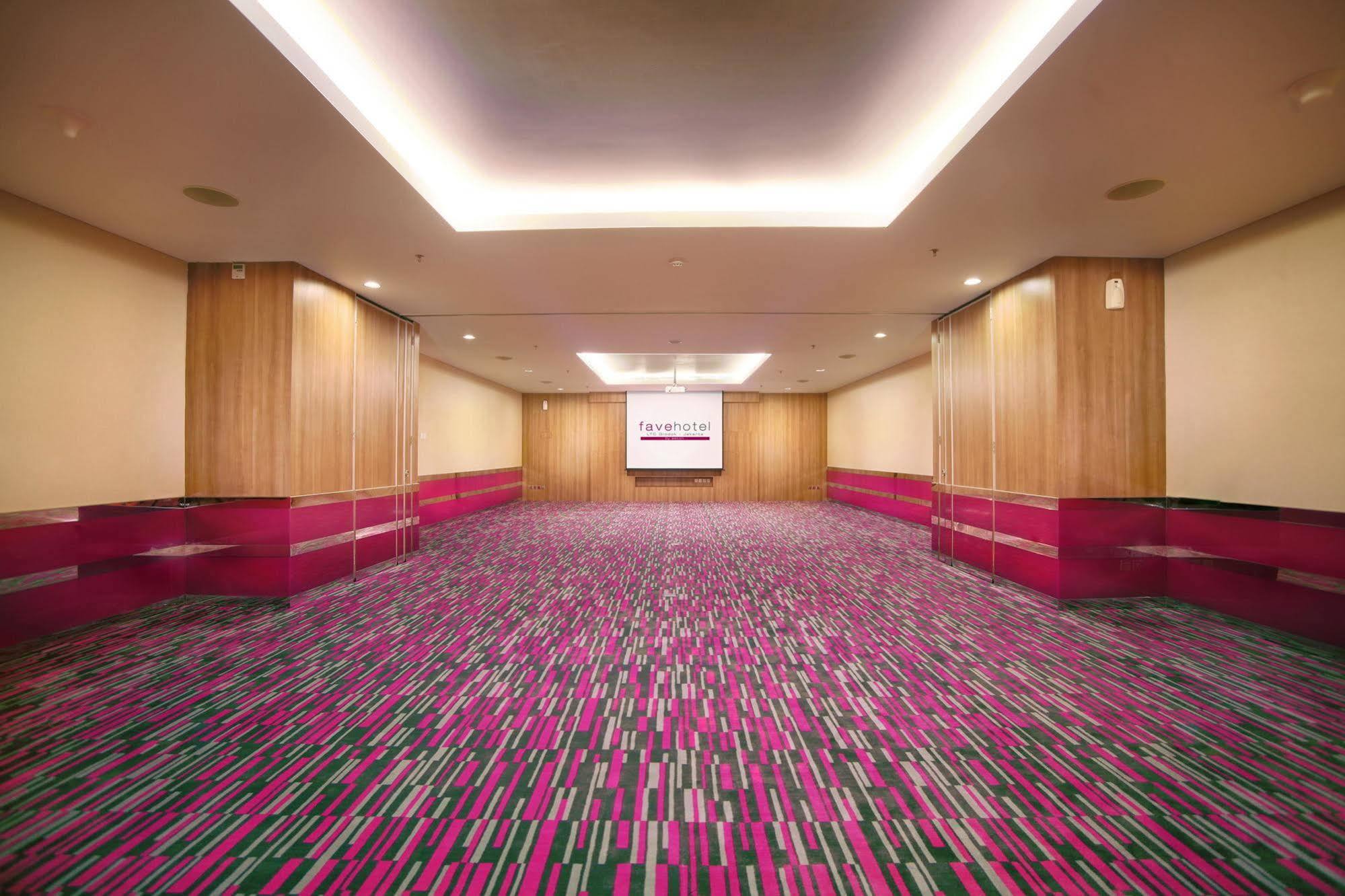Favehotel Ltc Glodok Jakarta Buitenkant foto