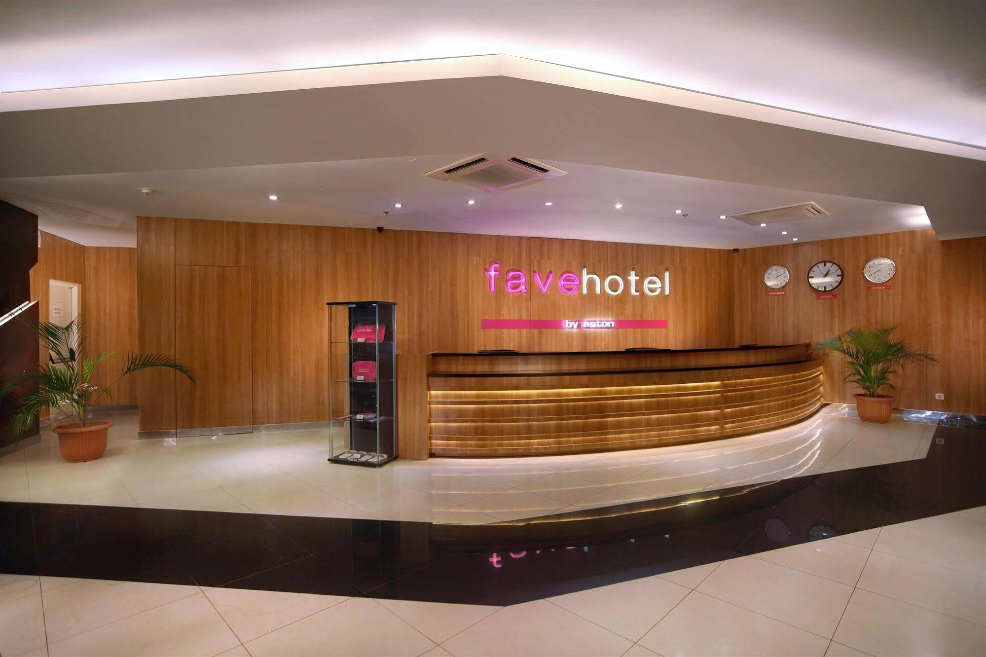 Favehotel Ltc Glodok Jakarta Buitenkant foto